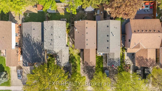 Additional property image - 380 Woodlawn Cres