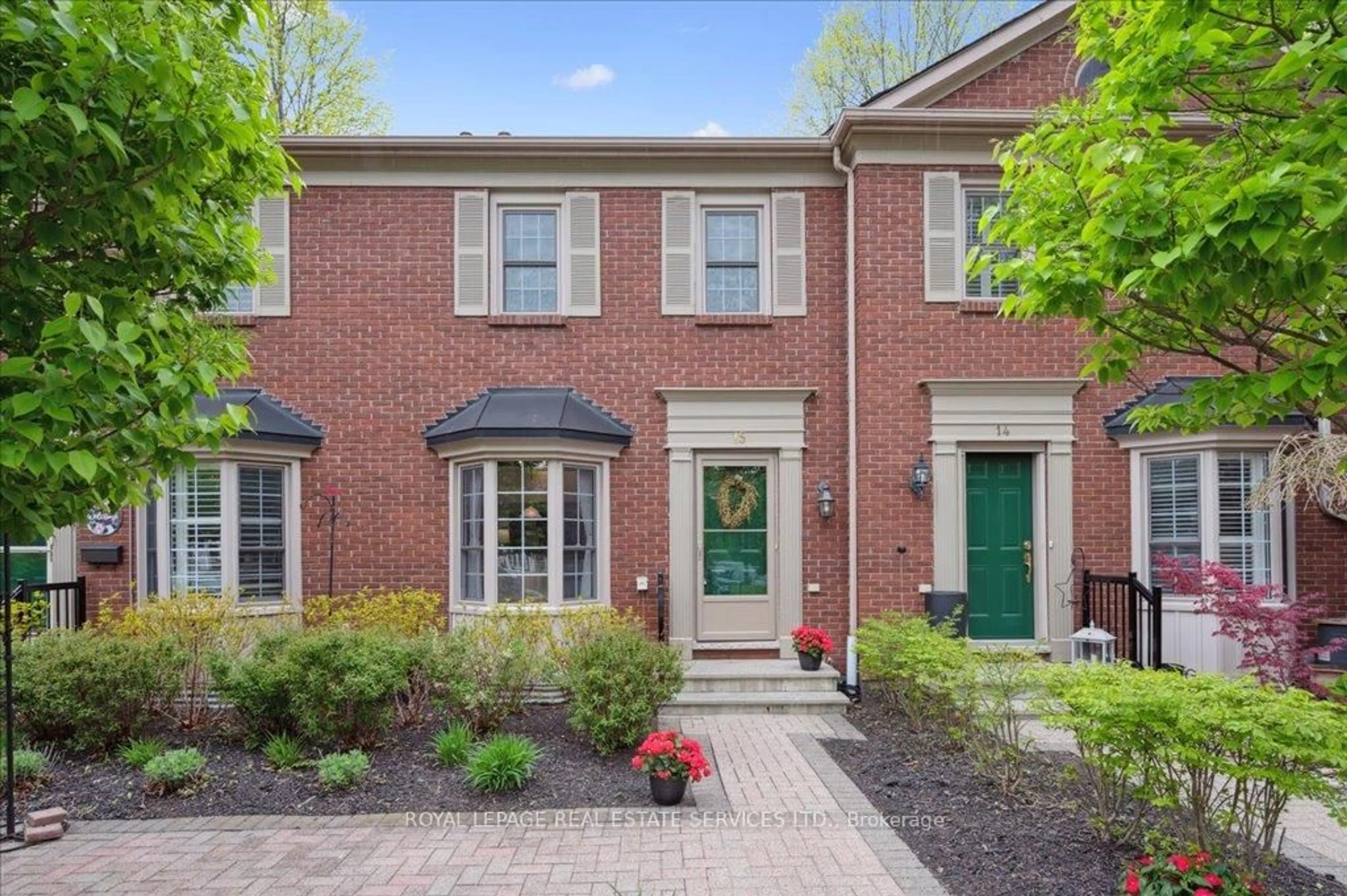 Home with brick exterior material, street for 1275 Maple Crossing Blvd #15, Burlington Ontario L7S 2E8