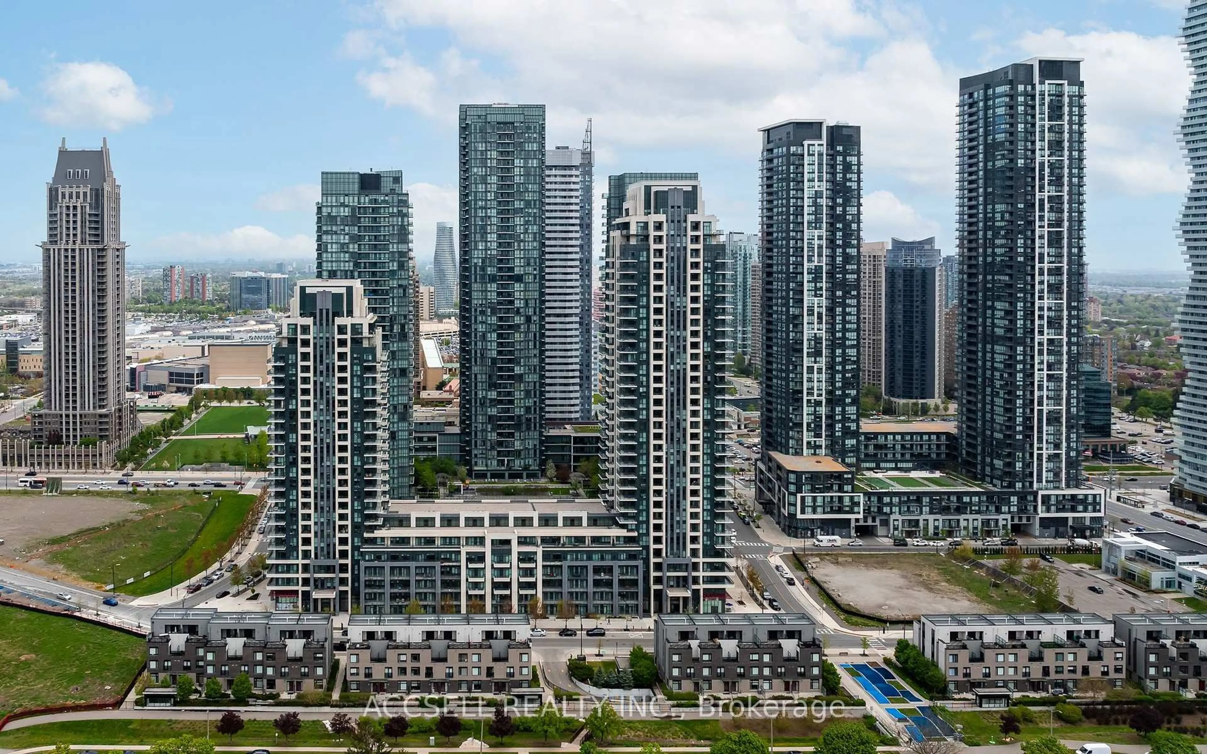 A pic from outside/outdoor area/front of a property/back of a property/a pic from drone, city buildings view from balcony for 4055 Parkside Village Dr #334, Mississauga Ontario L5B 0K8