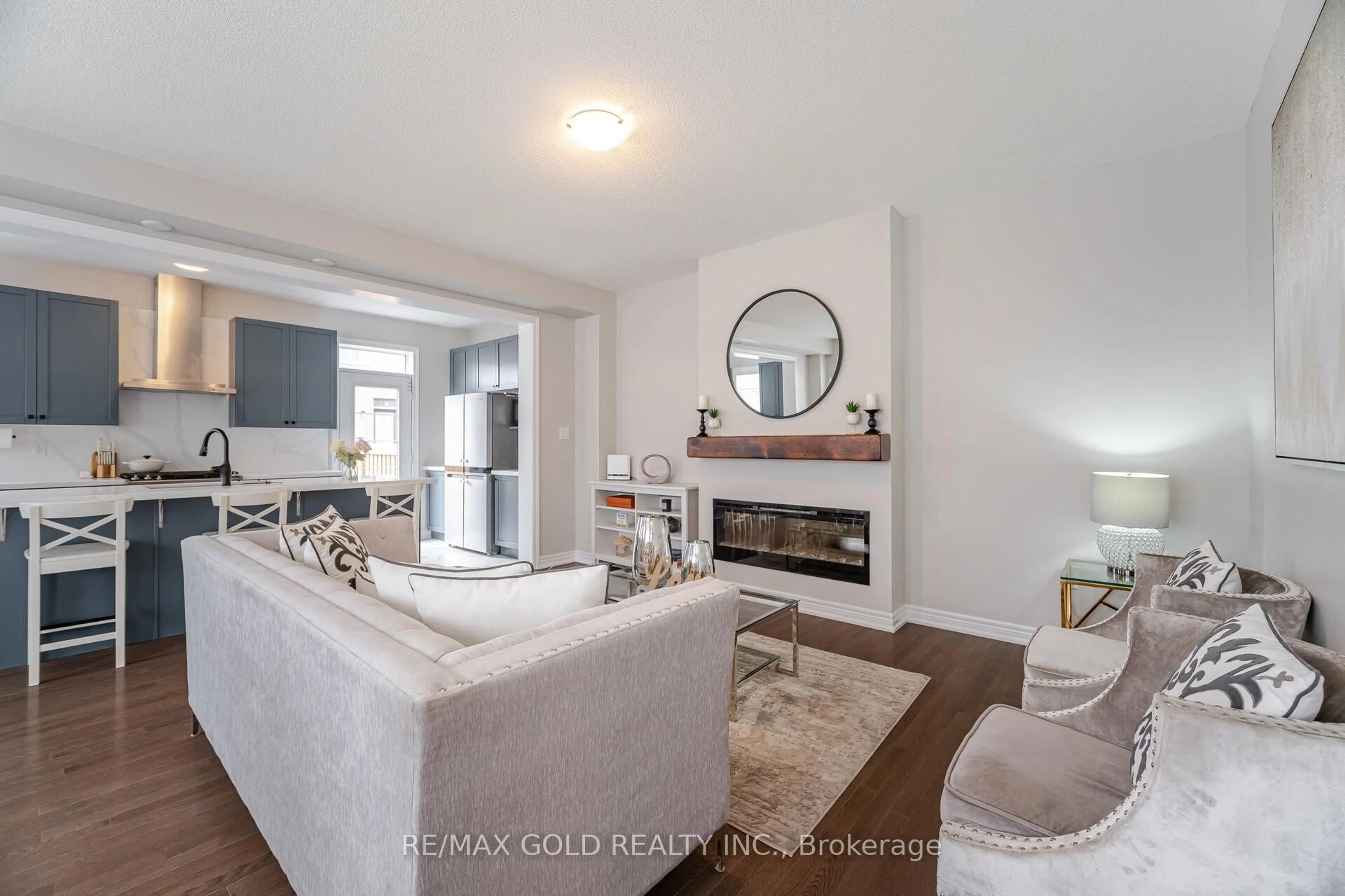Living room with furniture, unknown for 533 Veterans Dr, Brampton Ontario L7A 5A6