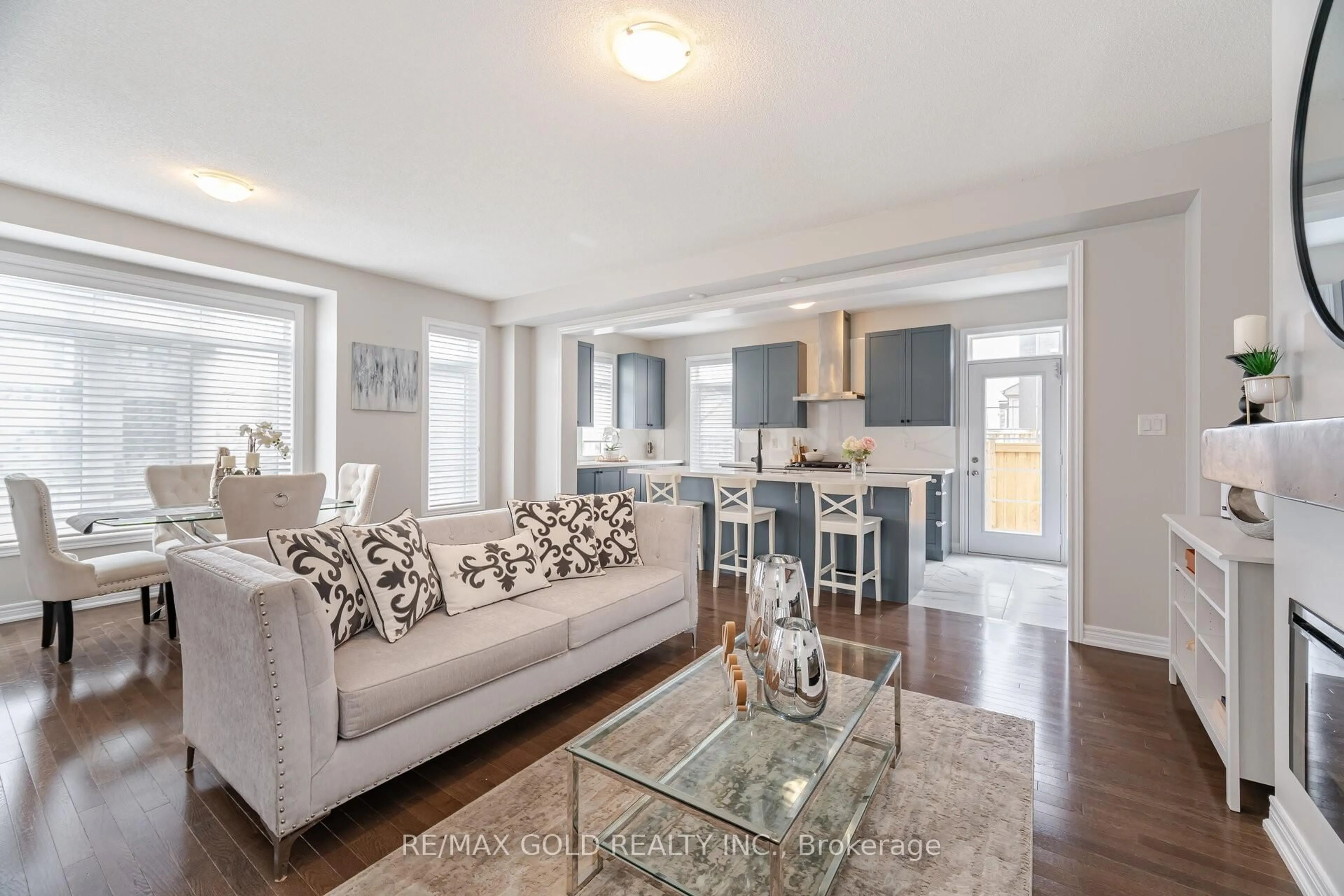 Living room with furniture, unknown for 533 Veterans Dr, Brampton Ontario L7A 5A6