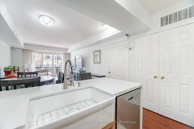 Additional property image - 3043 Finch Ave Unit 2042