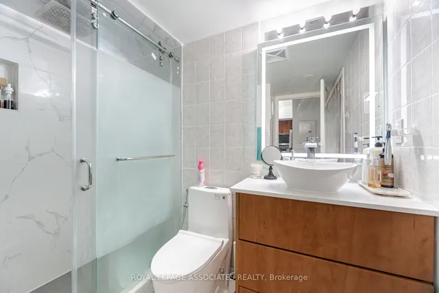 Additional property image - 3043 Finch Ave Unit 2042