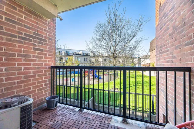 Additional property image - 3043 Finch Ave Unit 2042