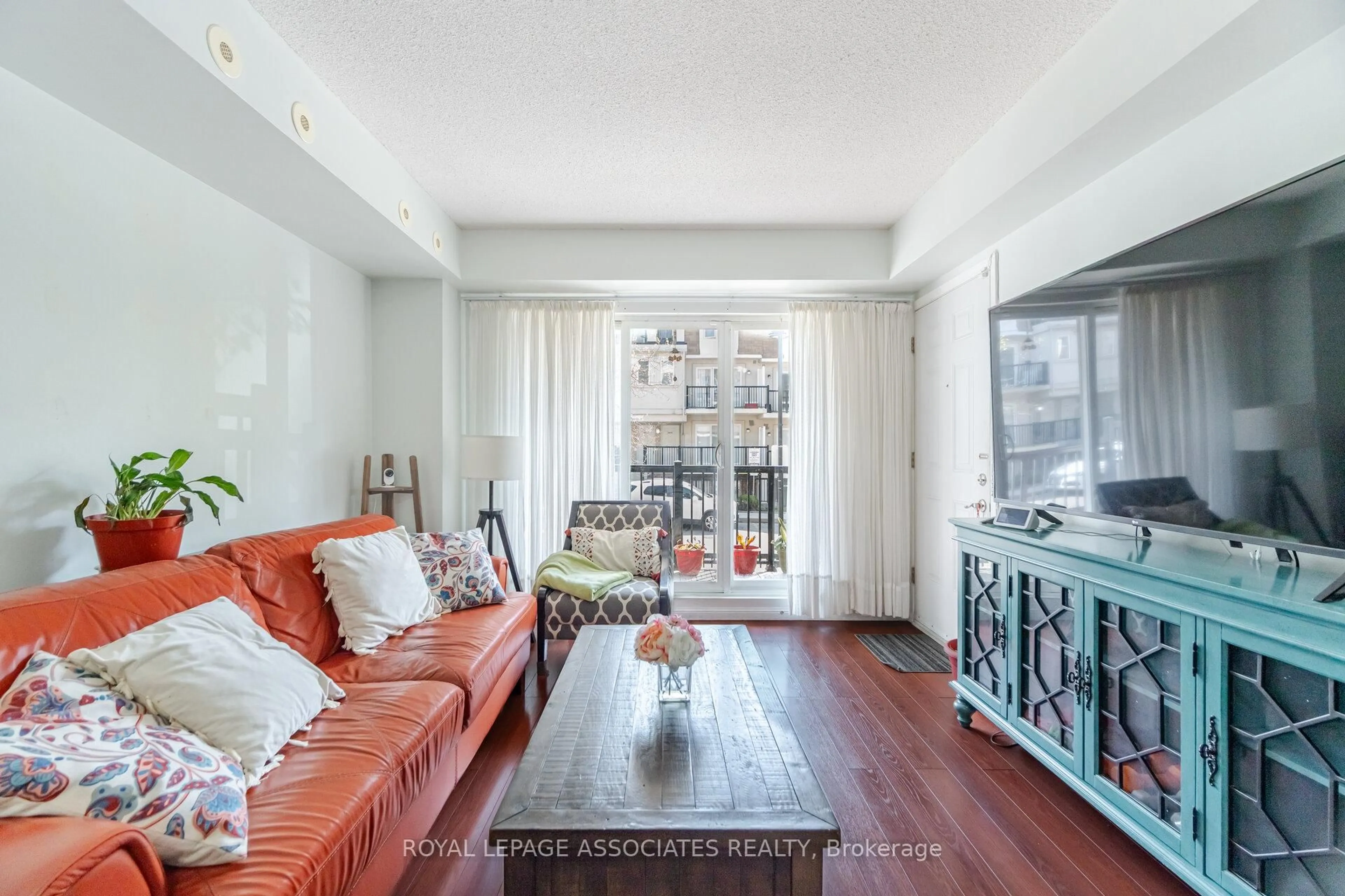 Living room with furniture, unknown for 3043 Finch Ave #2042, Toronto Ontario M9M 0A4