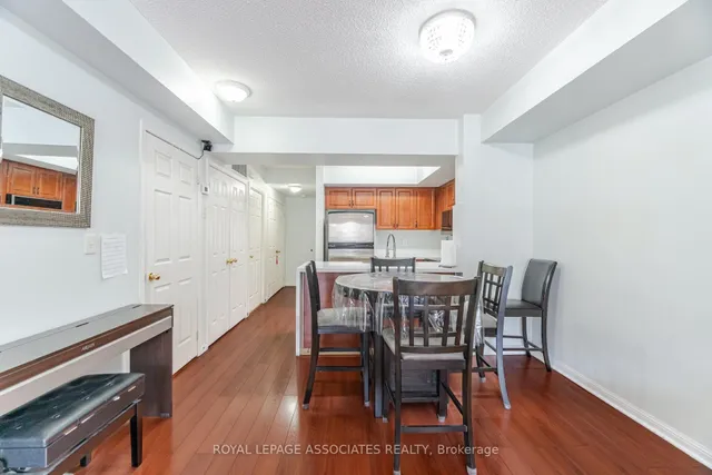 Additional property image - 3043 Finch Ave Unit 2042