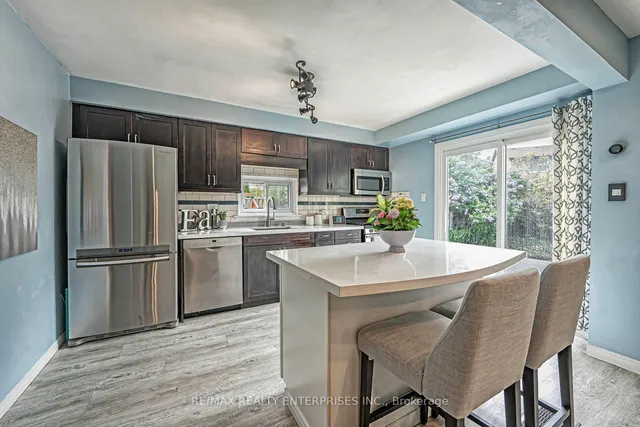 Additional property image - 817 Merritt Dr