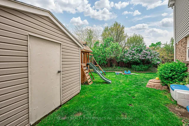 Additional property image - 817 Merritt Dr