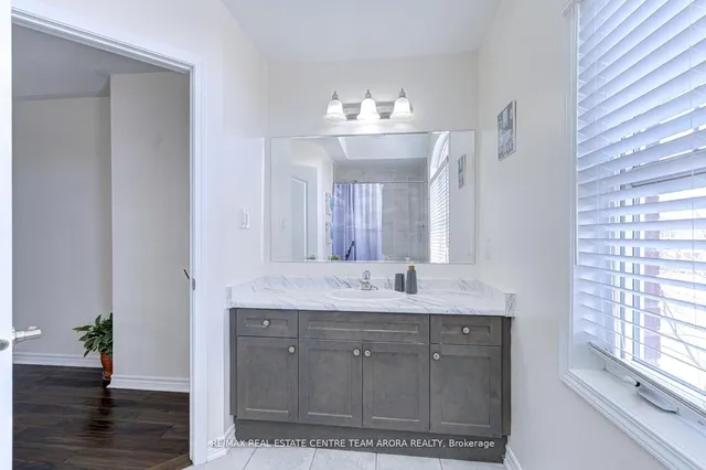 Additional property image - 9 Bannister Cres