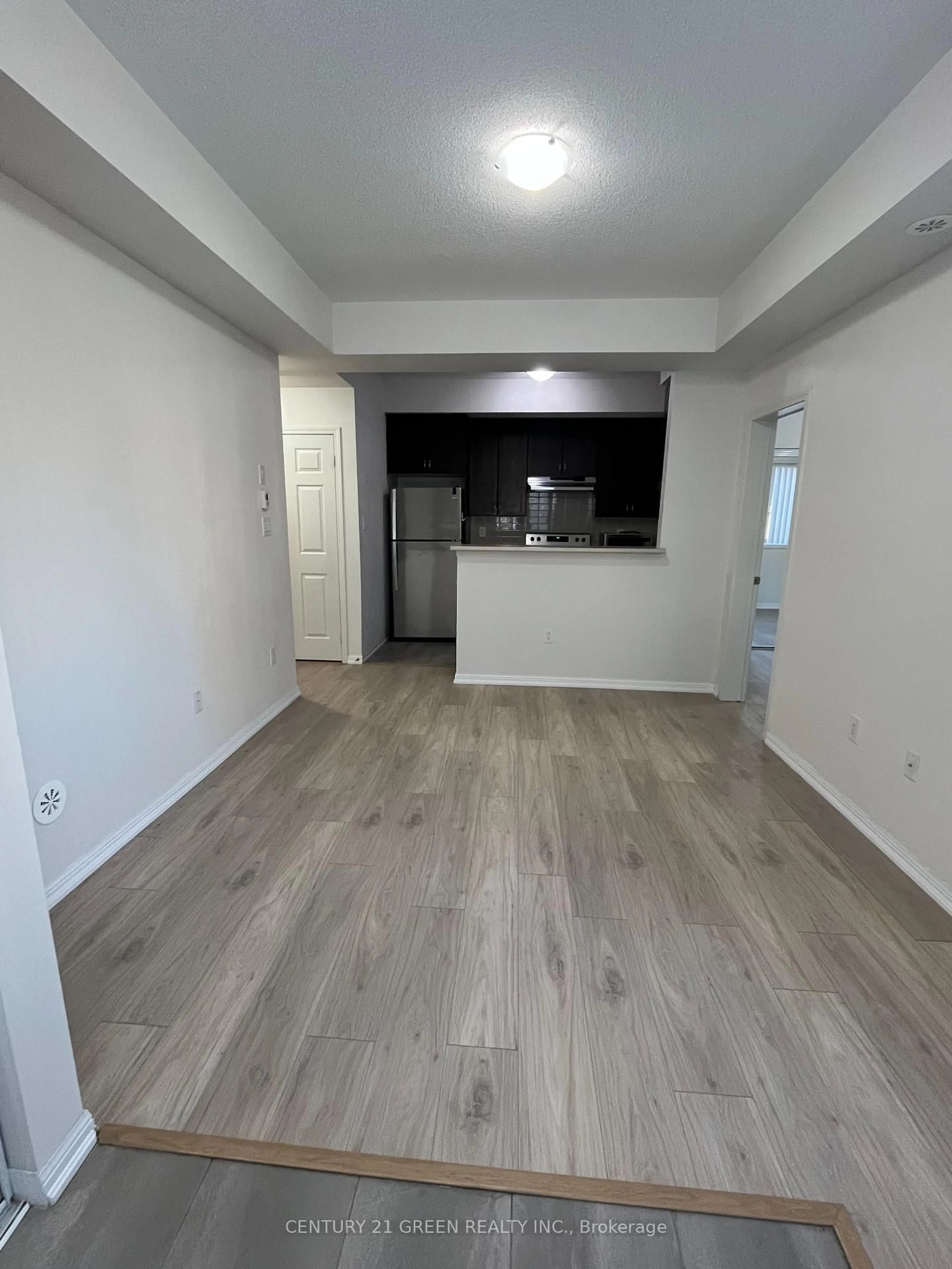A pic of a room for 250 Sunny Meadow Blvd #310, Brampton Ontario L6R 3Y6