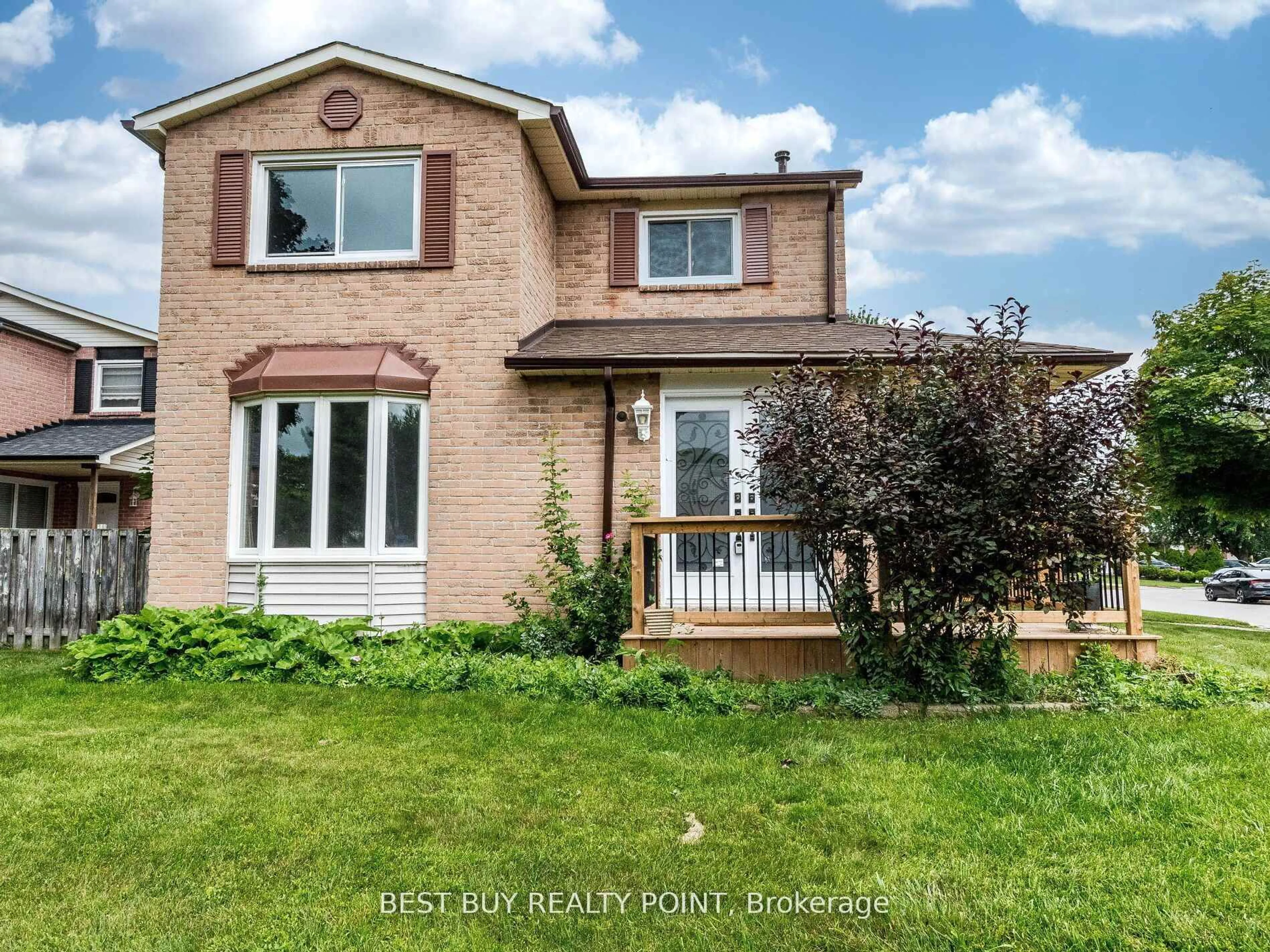 Home with brick exterior material, street for 6347 Martel Crt, Mississauga Ontario L5N 3H6