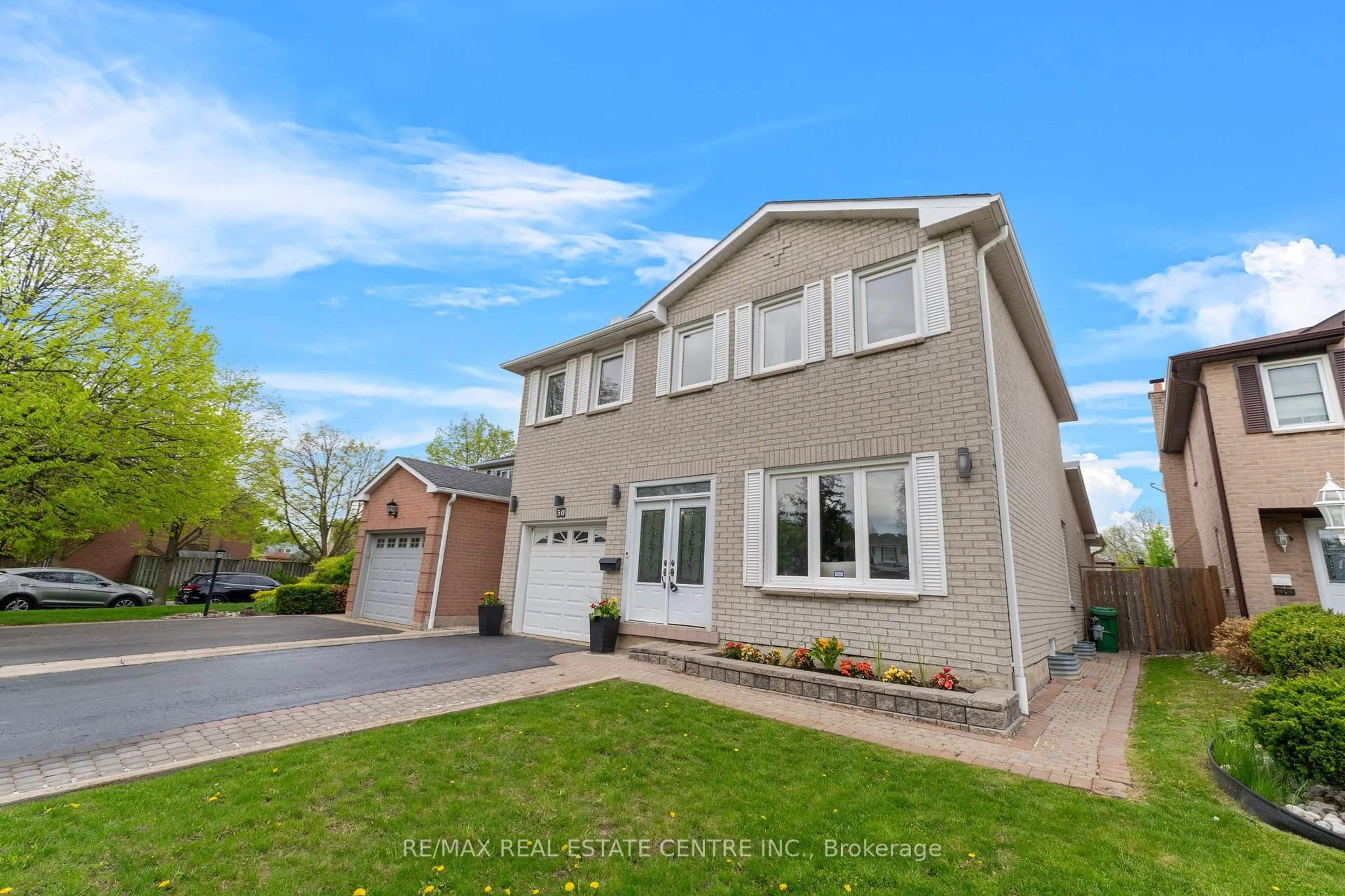 Unknown for 30 Greenmount Rd, Brampton Ontario L6S 1L5
