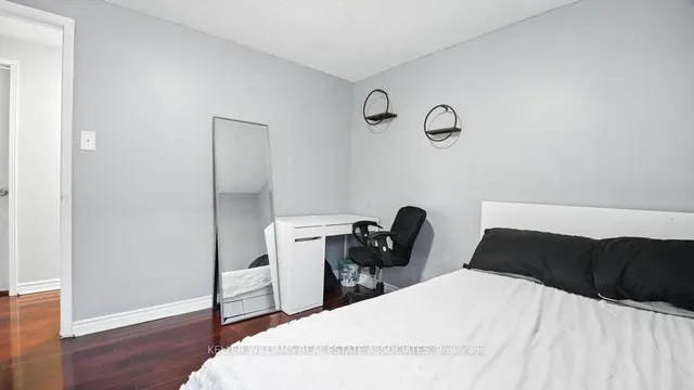 Additional property image - 599 Ashprior Ave