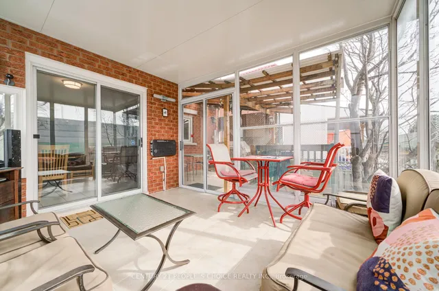 Additional property image - 157 Cinrickbar Dr