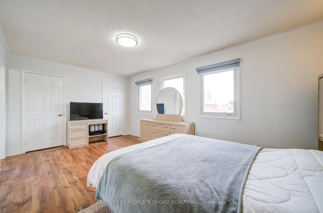 Additional property image - 157 Cinrickbar Dr