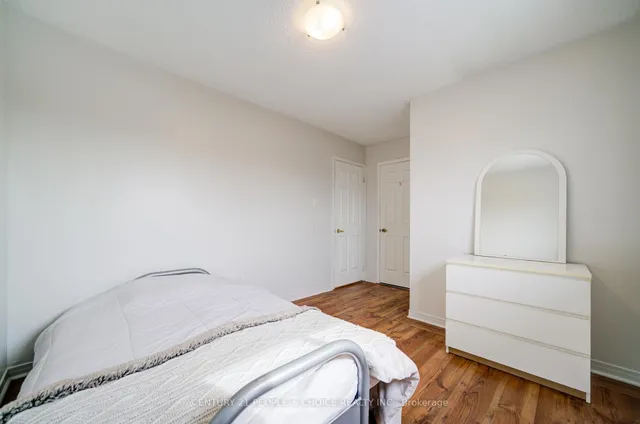 Additional property image - 157 Cinrickbar Dr