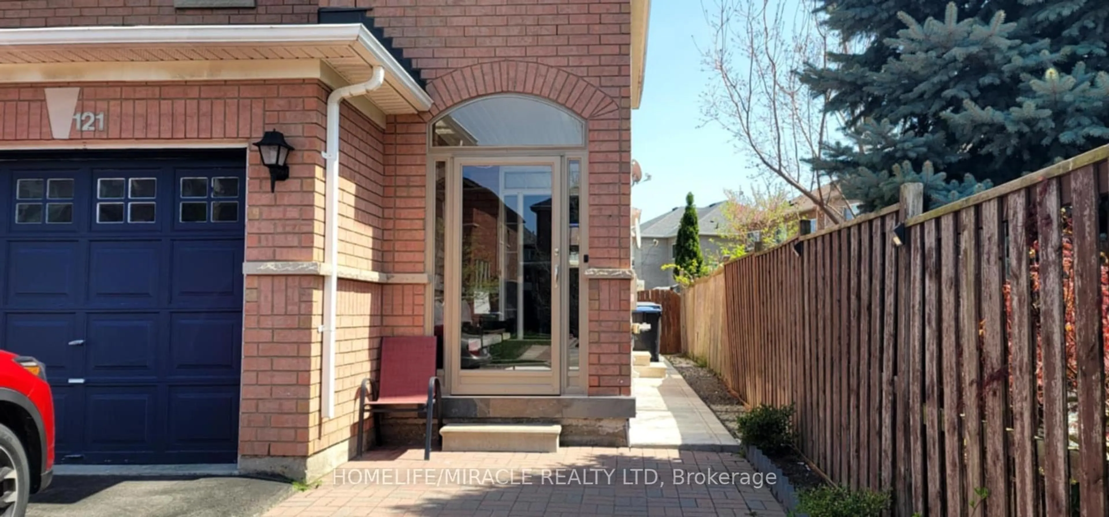 Home with brick exterior material, street for 121 Nathaniel Cres, Brampton Ontario L6Y 5M3