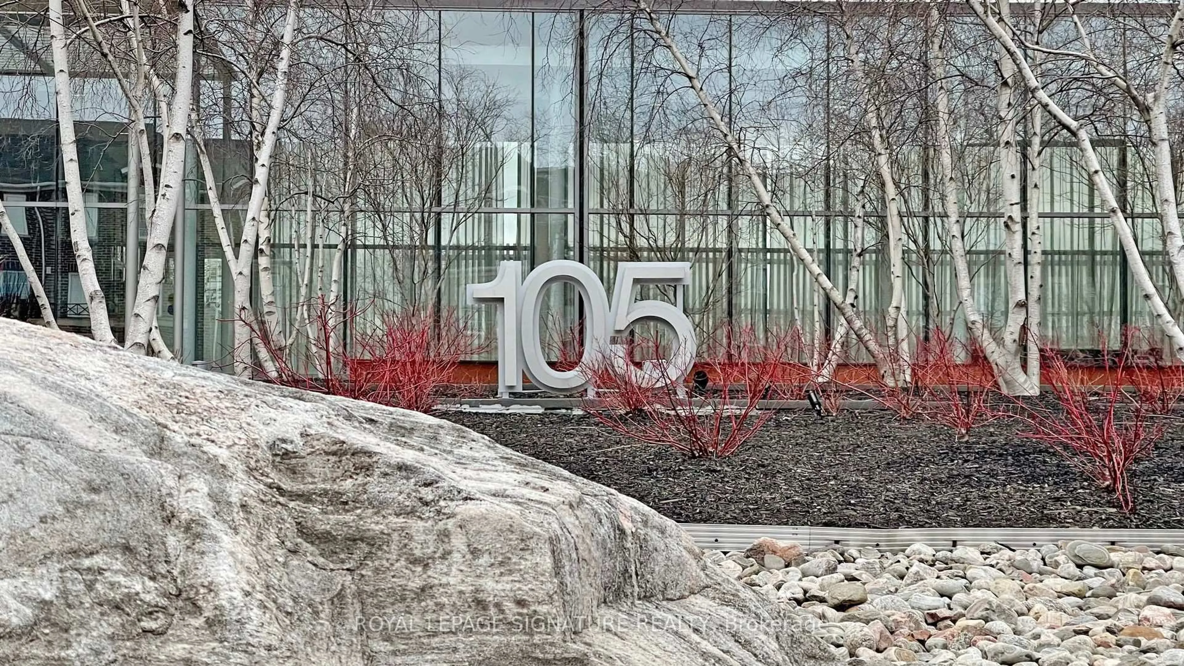 Unknown for 105 The Queensway N/A #2710, Toronto Ontario M6S 5B5