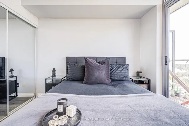 Additional property image - 105 The Queensway N/A Unit 2710