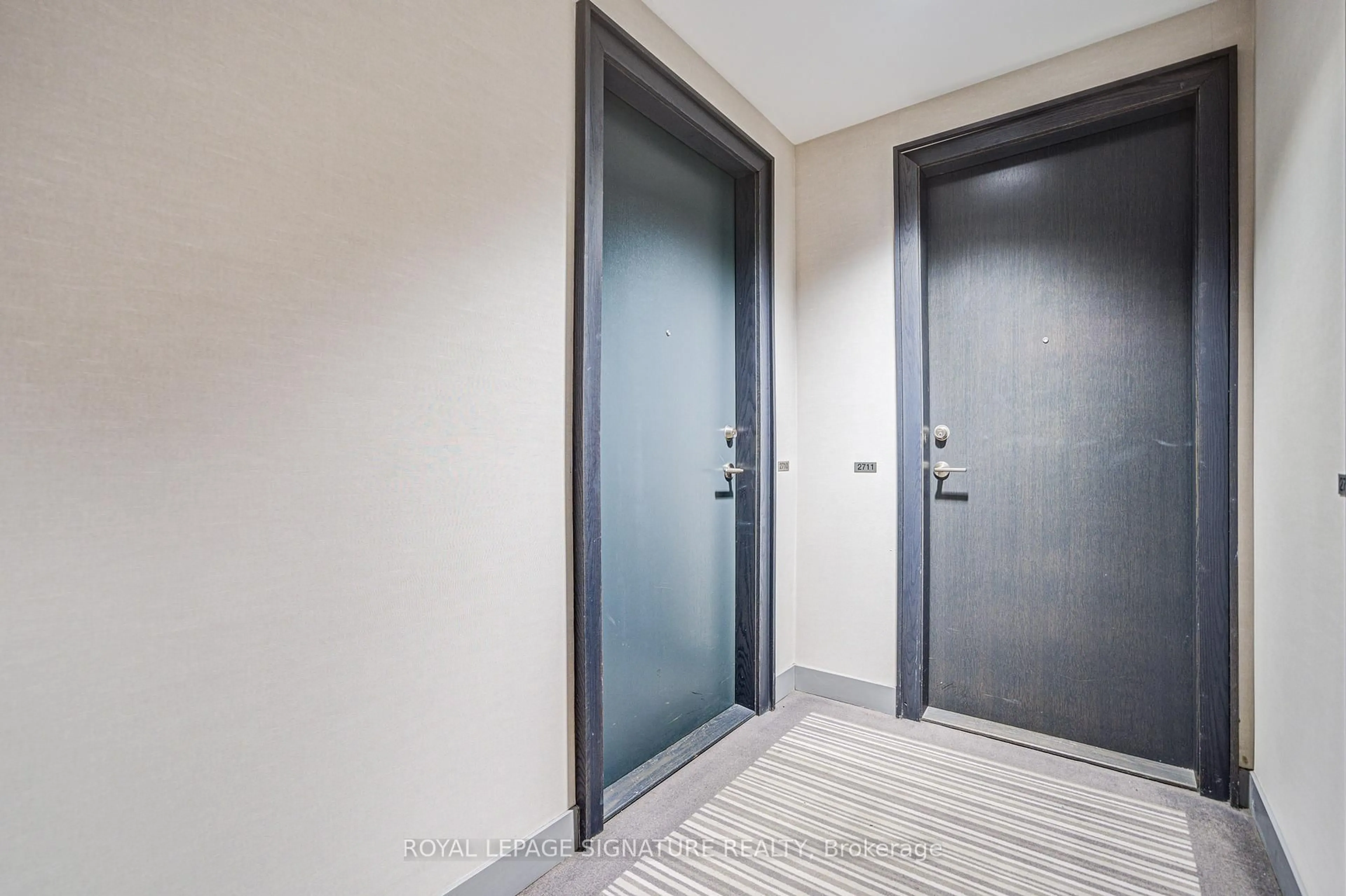 Unknown for 105 The Queensway N/A #2710, Toronto Ontario M6S 5B5
