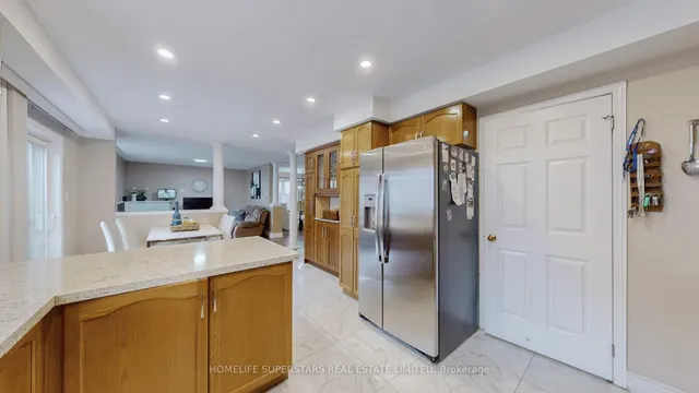 Additional property image - 30 HOPECREST Pl