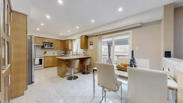 Additional property image - 30 HOPECREST Pl
