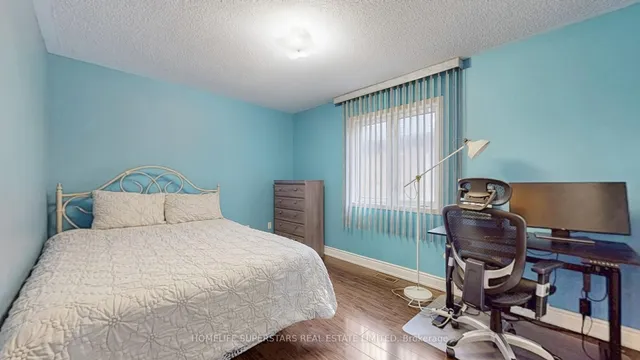 Additional property image - 30 HOPECREST Pl