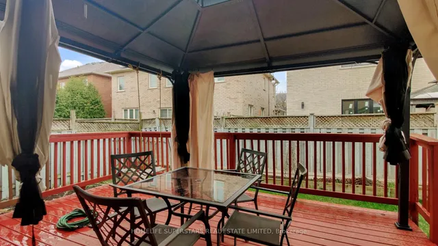 Additional property image - 30 HOPECREST Pl