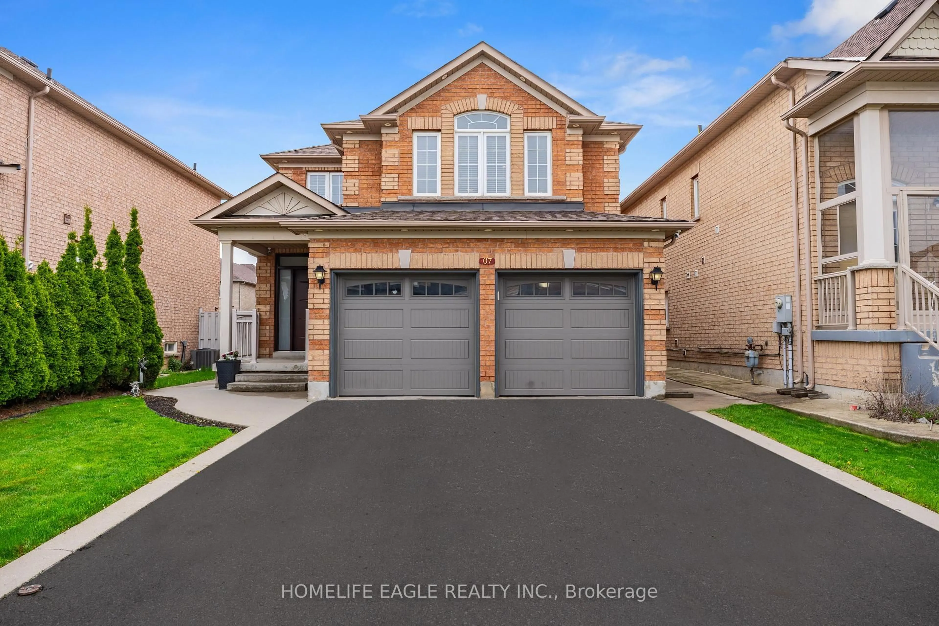 Home with brick exterior material, street for 7 Denim Dr, Brampton Ontario L6P 1K4