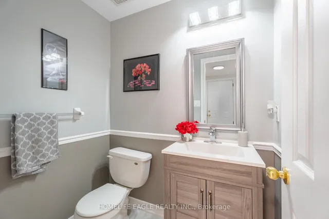 Additional property image - 7 Denim Dr