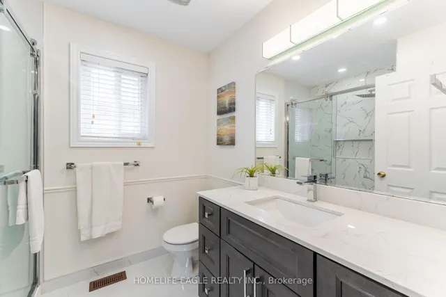 Additional property image - 7 Denim Dr