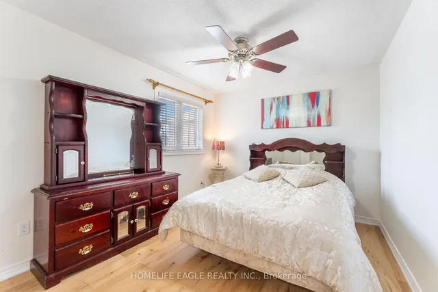 Additional property image - 7 Denim Dr