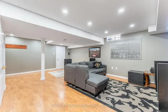 Additional property image - 7 Denim Dr
