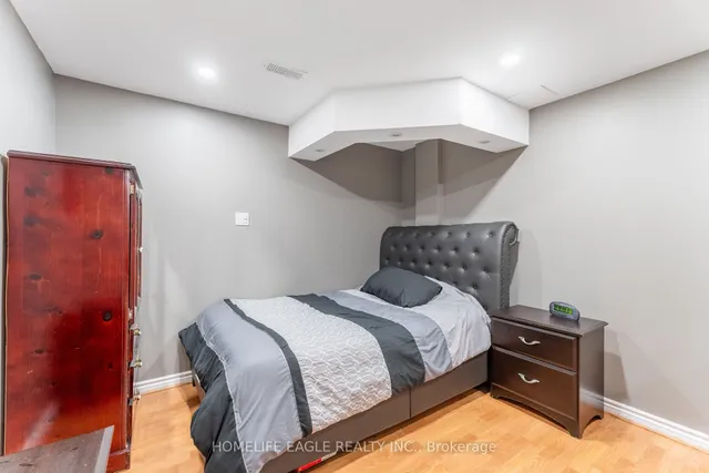 Additional property image - 7 Denim Dr