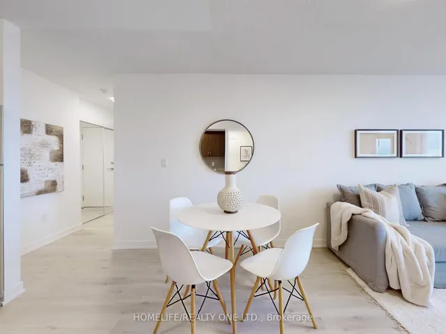 Additional property image - 812 Lansdowne Ave Unit 1207