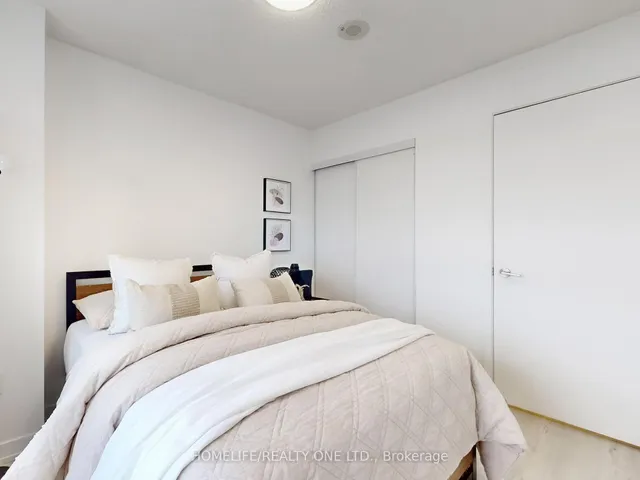 Additional property image - 812 Lansdowne Ave Unit 1207