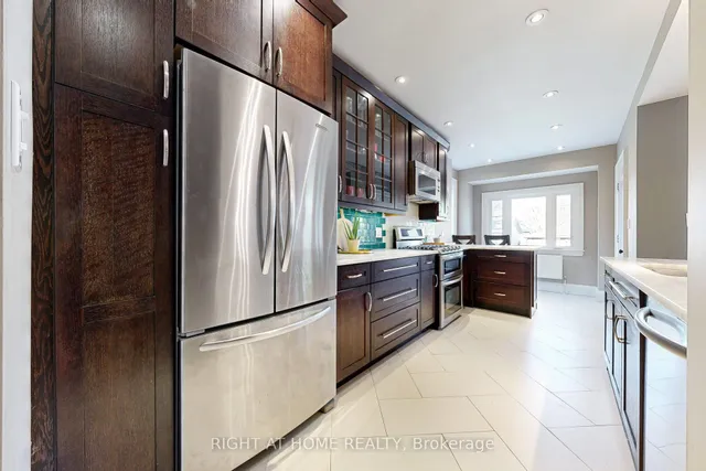 Additional property image - 765 Windermere Ave