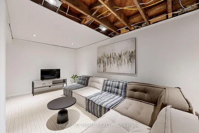 Additional property image - 765 Windermere Ave