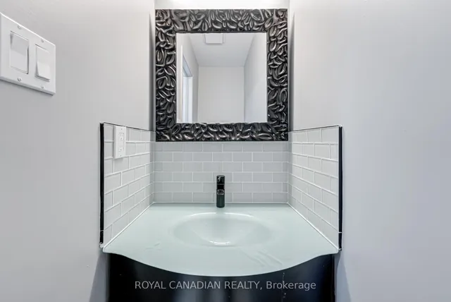 Additional property image - 28 Nickel Cres