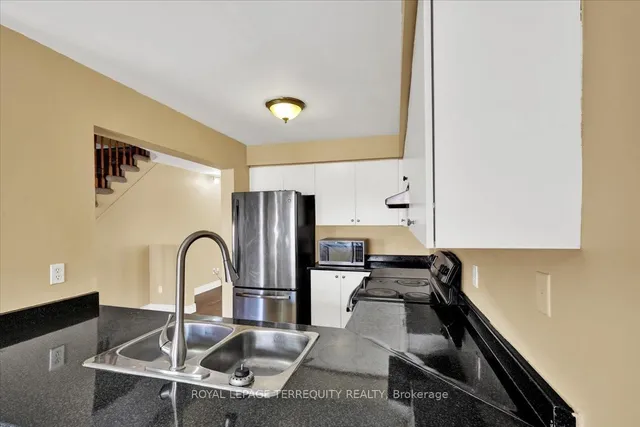 Additional property image - 1009 Windbrook Grve