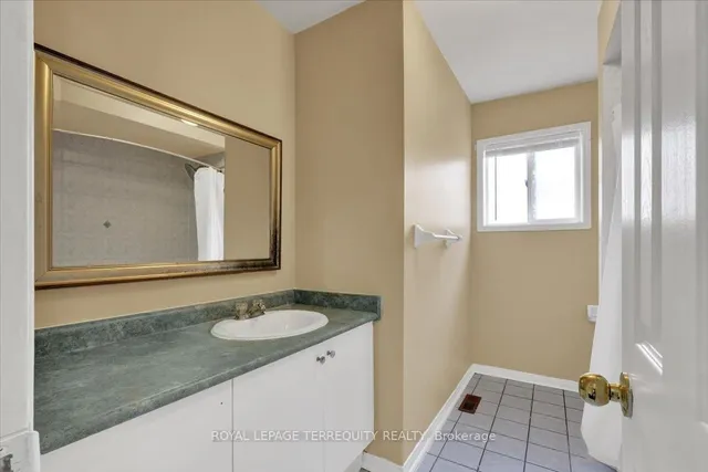 Additional property image - 1009 Windbrook Grve