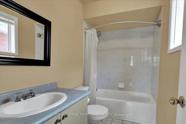 Additional property image - 1009 Windbrook Grve