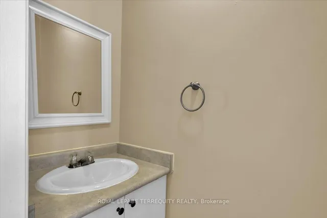Additional property image - 1009 Windbrook Grve
