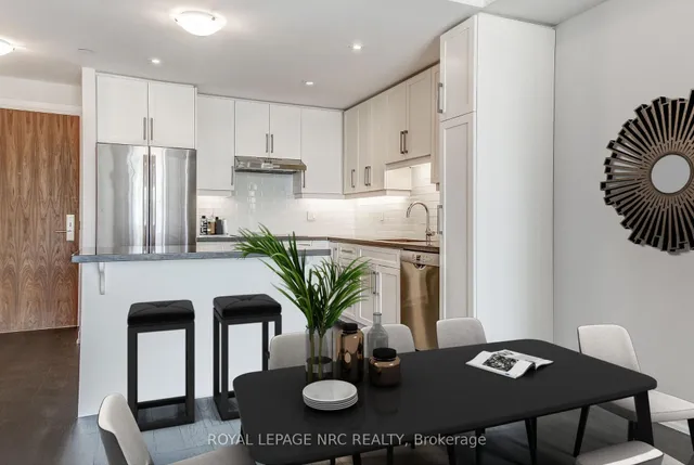 Additional property image - 2025 Maria St Unit 604