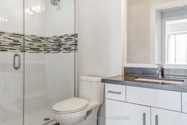 Additional property image - 2025 Maria St Unit 604
