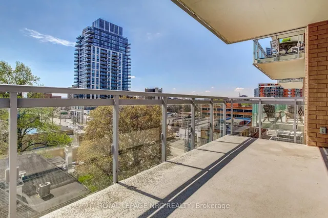 Additional property image - 2025 Maria St Unit 604