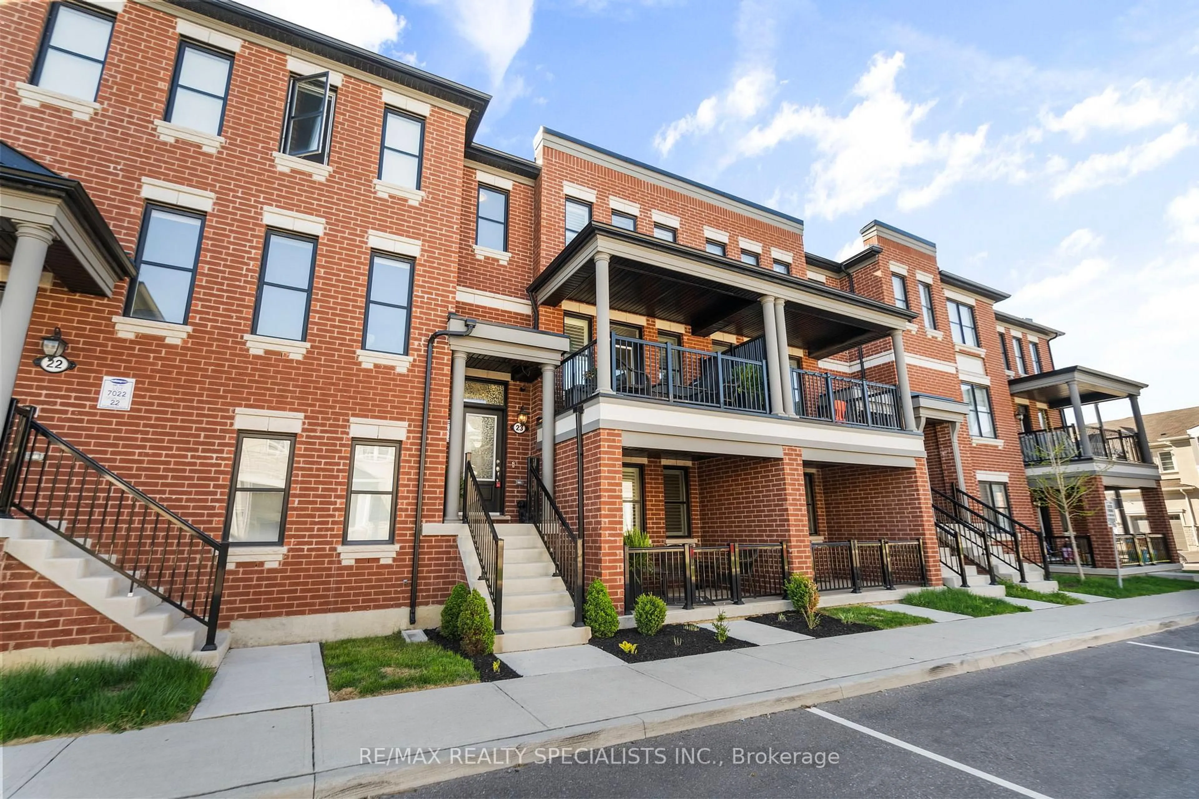 Home with brick exterior material, street for 975 Whitlock Ave #23, Milton Ontario L9E 1S9