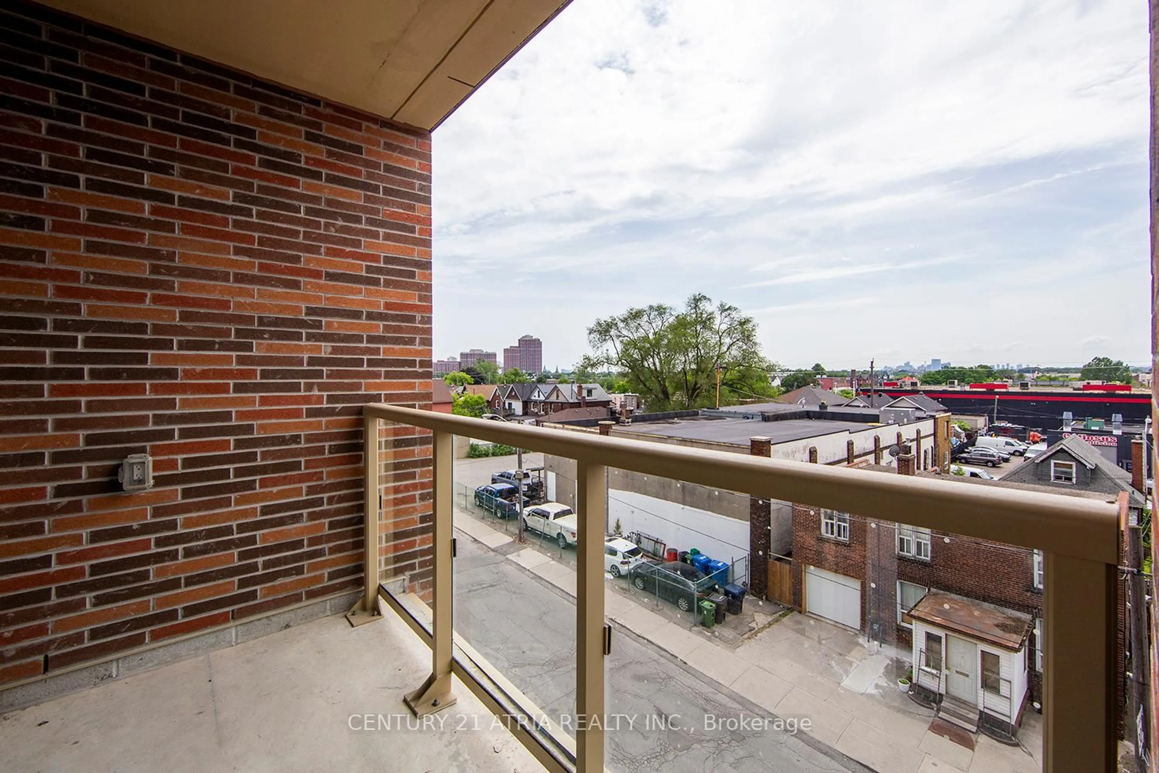 Balcony in the apartment, city buildings view from balcony for 1787 St Clair Ave #408, Toronto Ontario M2N 0B7