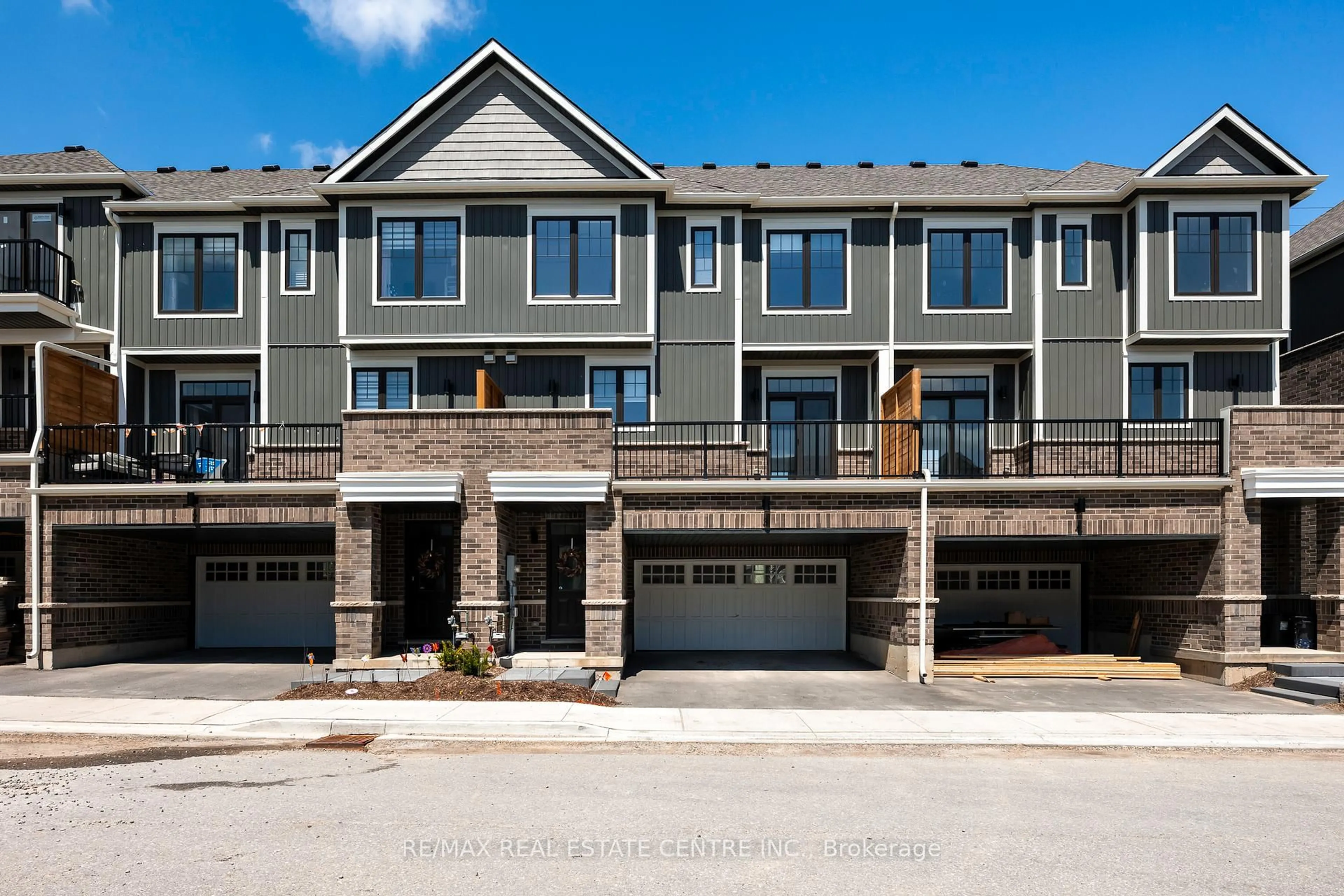 Unknown for 690 Broadway Ave #3, Orangeville Ontario L9W 5C8