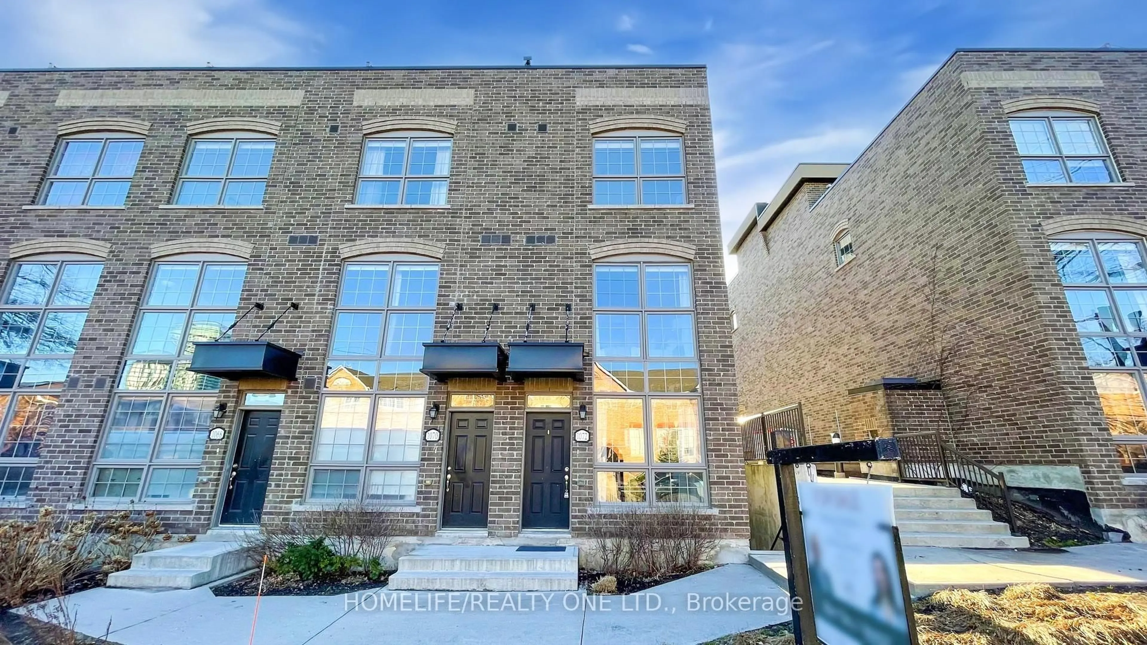 Home with brick exterior material, building for 1072 Lansdowne Ave, Toronto Ontario M6H 4H2